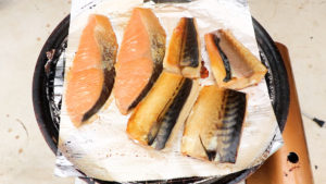 塩鮭と塩鯖の燻製作り方